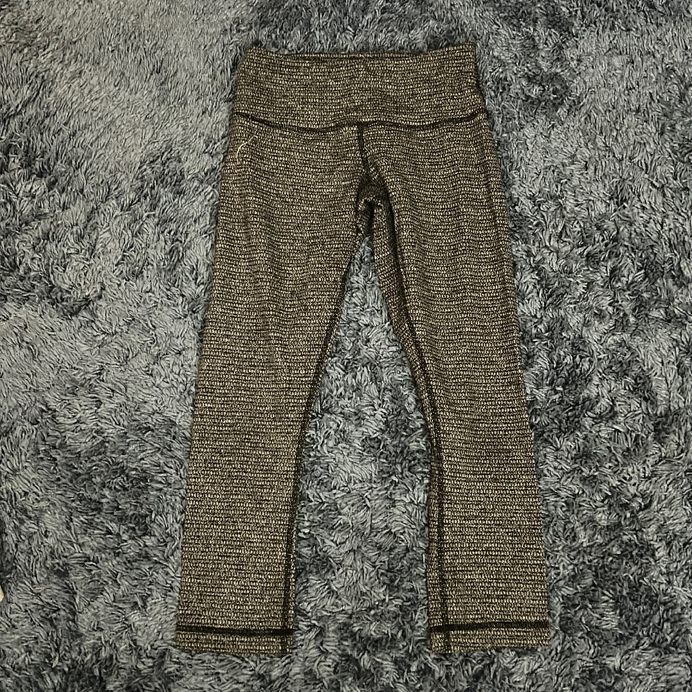 Grey Size 4 Cropped Lululemon Leggings